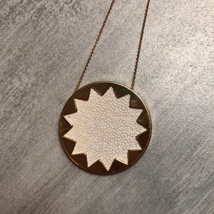 House of Harlow 1960 Gold Sunburst Necklace